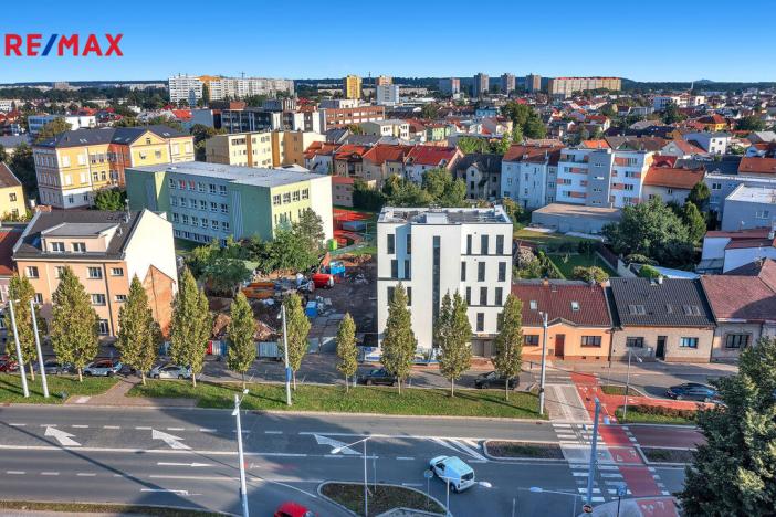 Prodej bytu 2+kk, Hradec Králové - Pražské Předměstí, Gočárova třída, 64 m2