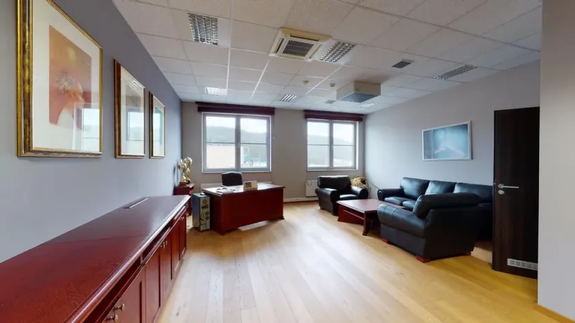 Pronájem kanceláře, Ústí nad Labem - Ústí nad Labem-centrum, Masarykova, 1200 m2