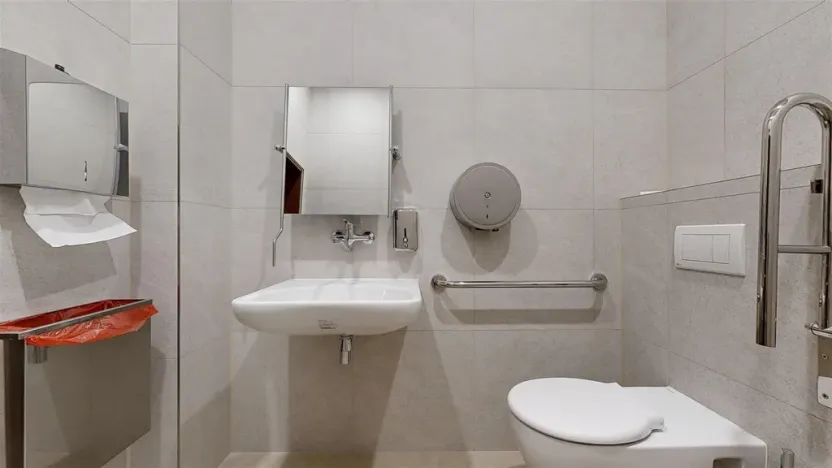 Pronájem komerční nemovitosti, Ústí nad Labem - Ústí nad Labem-centrum, Masarykova, 100 m2