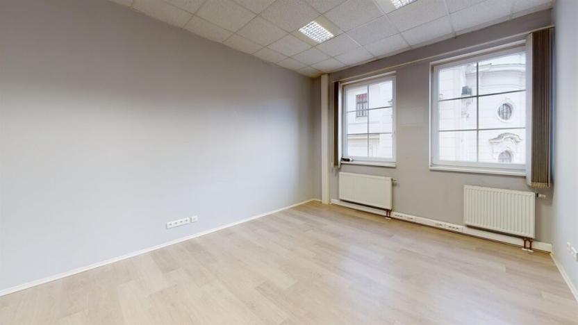 Pronájem kanceláře, Ústí nad Labem - Ústí nad Labem-centrum, Masarykova, 1700 m2