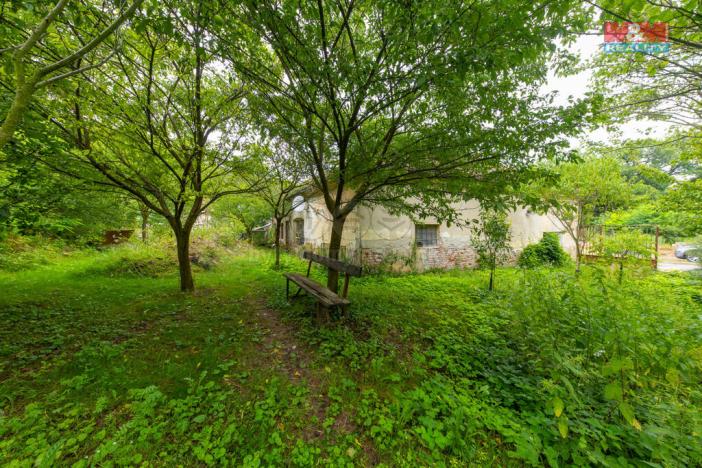 Prodej výrobních prostor, Moravský Krumlov, Pod zámkem, 400 m2