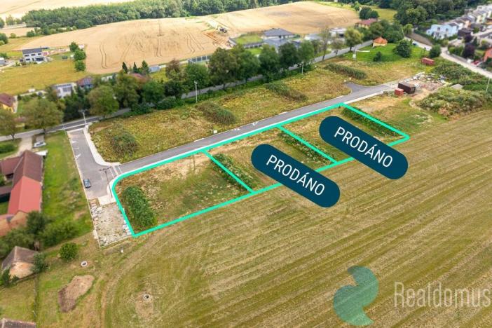 Prodej pozemku pro bydlení, Hůry, 802 m2
