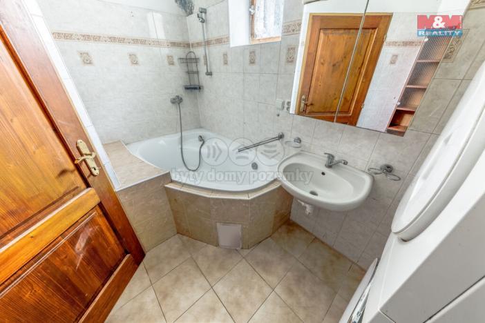 Prodej činžovního domu, Bystřice - Jarkovice, 350 m2