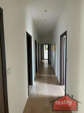 Prodej rodinného domu, Trnová, 327 m2