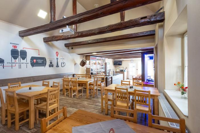 Prodej obchodního prostoru, Sadská, Tylova, 370 m2