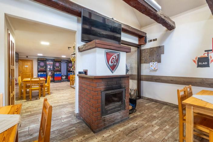 Prodej obchodního prostoru, Sadská, Tylova, 370 m2