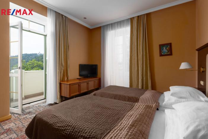 Prodej ubytování, Karlovy Vary, Na Vyhlídce, 1580 m2