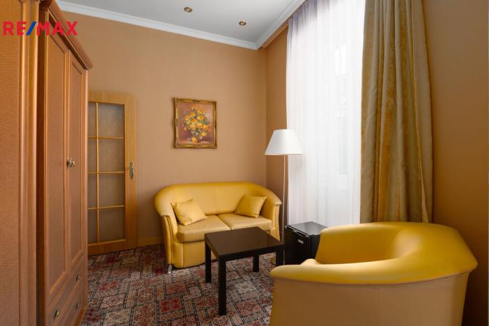 Prodej ubytování, Karlovy Vary, Na Vyhlídce, 1580 m2