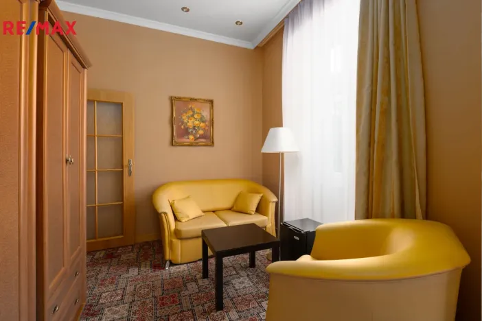 Prodej ubytování, Karlovy Vary, Na Vyhlídce, 1580 m2