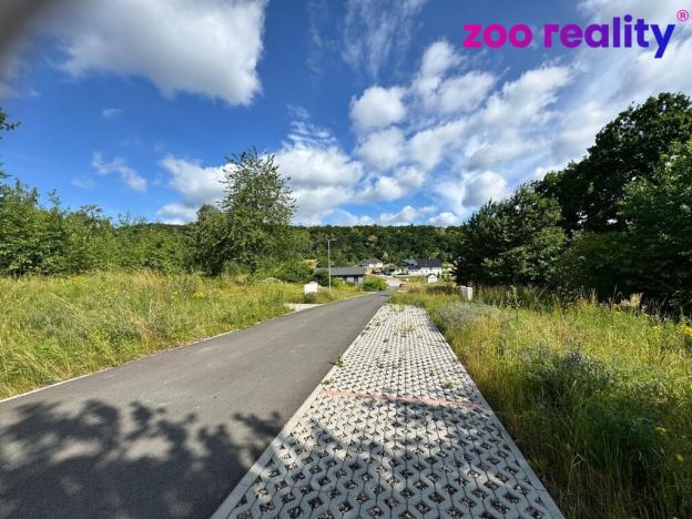 Prodej pozemku pro bydlení, Chomutov, 739 m2