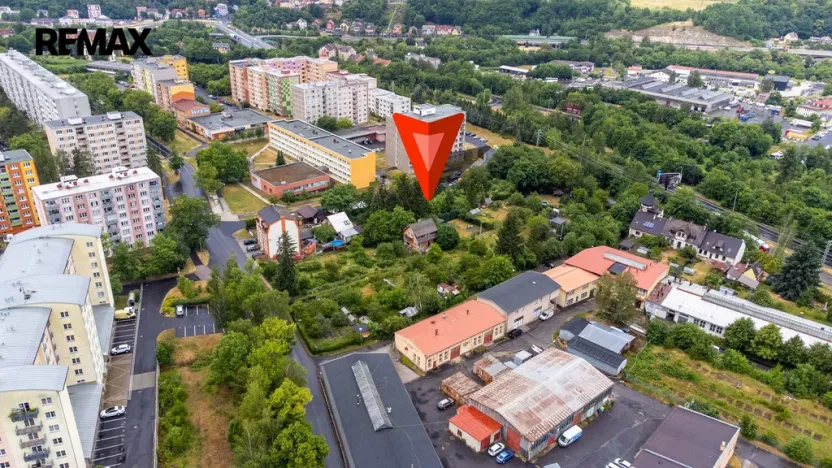 Prodej pozemku pro bydlení, Karlovy Vary, 1700 m2