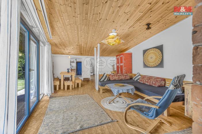 Pronájem chalupy, Dobřeň, 190 m2