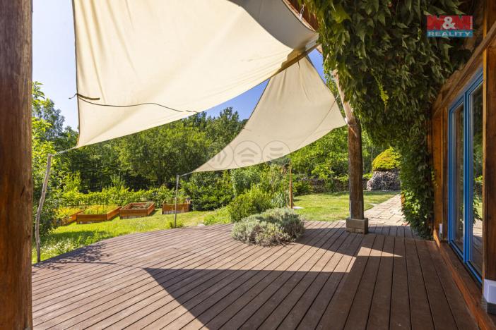 Pronájem chalupy, Dobřeň, 190 m2