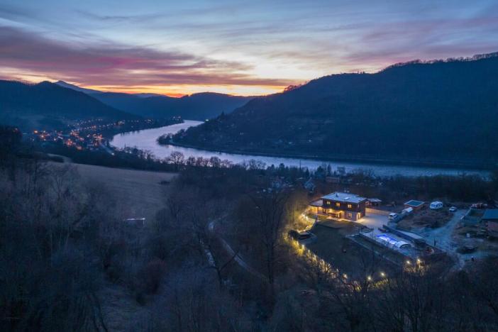 Prodej rodinného domu, Ústí nad Labem - Sebuzín, 370 m2
