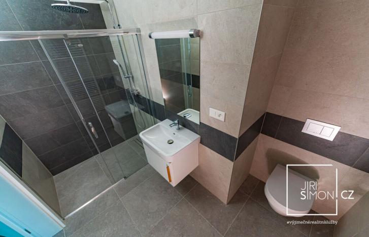 Prodej bytu 2+kk, Český Krumlov - Latrán, Za Jitonou, 67 m2