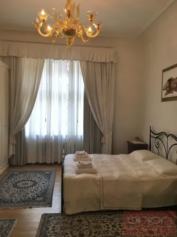 Pronájem bytu 3+kk, Praha - Nové Město, Truhlářská, 77 m2