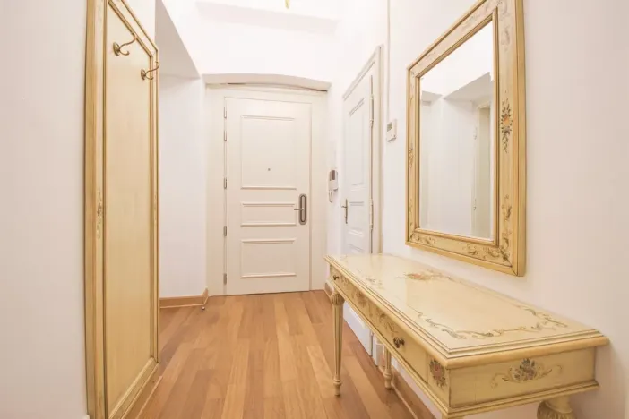 Pronájem bytu 3+kk, Praha - Nové Město, Truhlářská, 77 m2