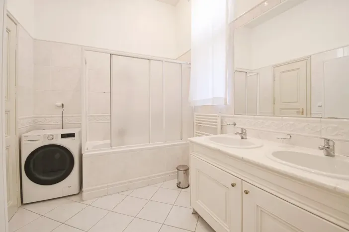 Pronájem bytu 3+kk, Praha - Nové Město, Truhlářská, 77 m2