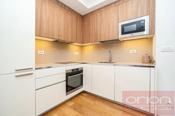 Pronájem bytu 2+kk, Praha - Smíchov, Holečkova, 70 m2