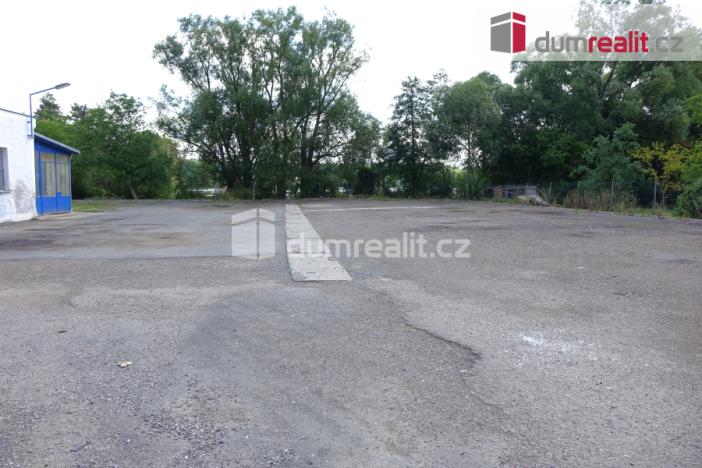 Pronájem skladu, Bystřice, Dr. E. Beneše, 2500 m2