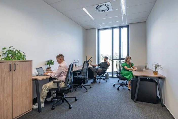 Pronájem kanceláře, Praha - Karlín, Rohanské nábřeží, 20 m2