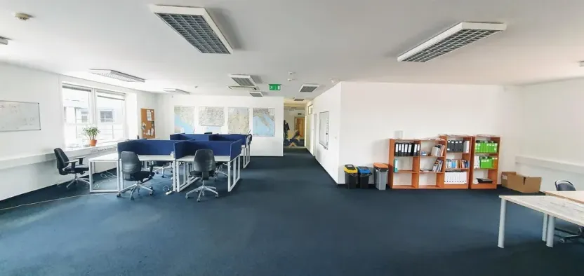 Pronájem kanceláře, Praha - Karlín, Sokolovská, 321 m2