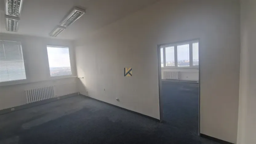 Pronájem kanceláře, Praha - Chodov, Roztylská, 52 m2