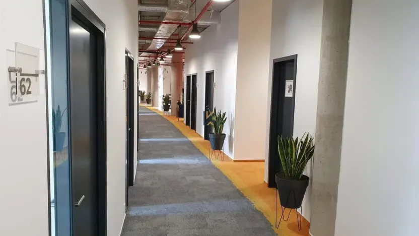 Pronájem kanceláře, Praha - Jinonice, U Trezorky, 365 m2