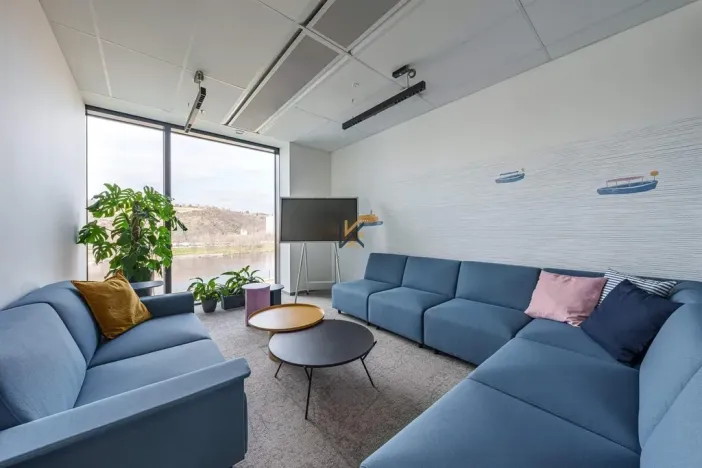 Pronájem kanceláře, Praha - Holešovice, Partyzánská, 44 m2