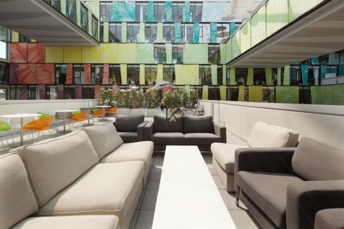 Pronájem kanceláře, Praha - Karlín, Karolinská, 886 m2