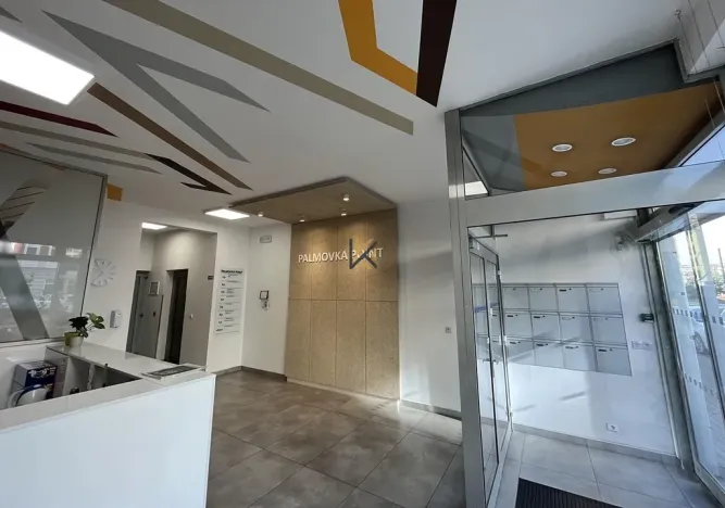 Pronájem kanceláře, Praha - Libeň, Na žertvách, 270 m2