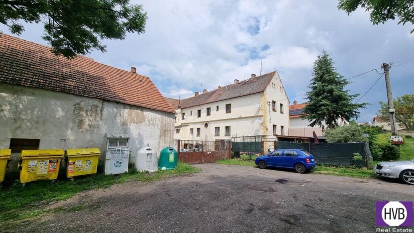 Prodej komerční nemovitosti, Královice, 6674 m2