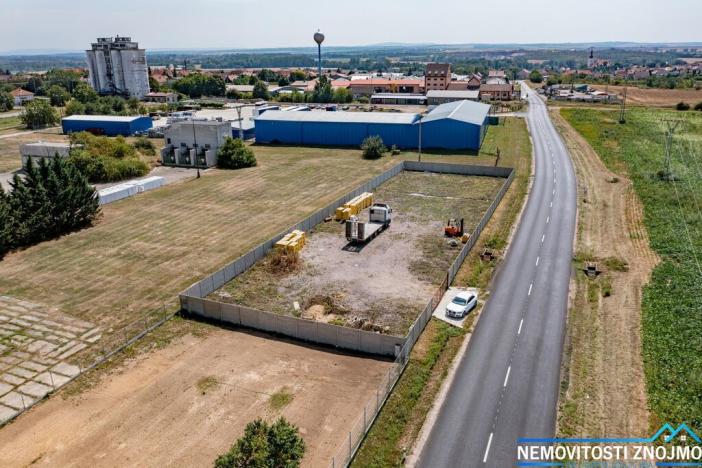 Prodej pozemku pro komerční výstavbu, Tasovice, 1650 m2