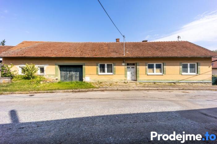 Prodej rodinného domu, Úsuší, 252 m2