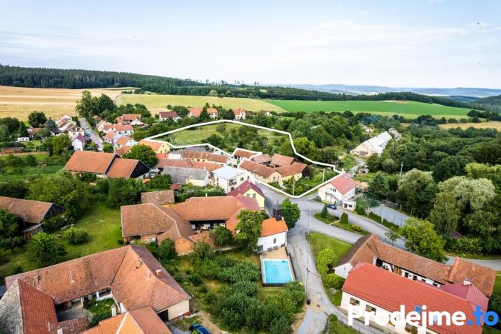 Prodej rodinného domu, Úsuší, 252 m2