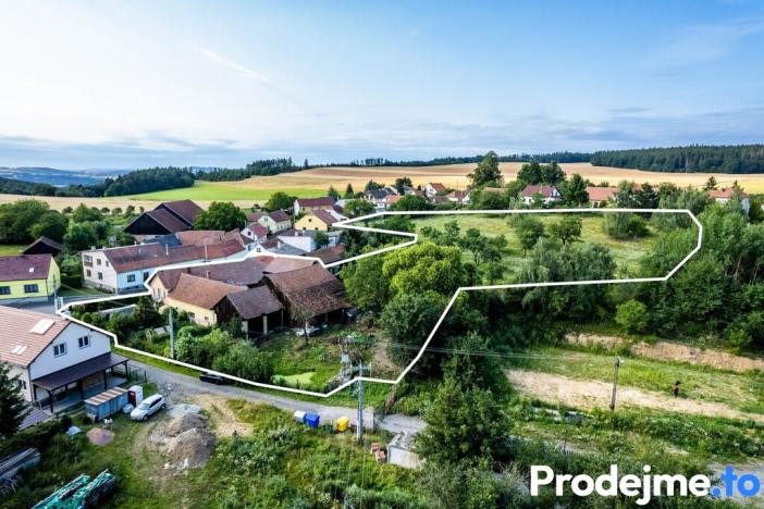 Prodej pozemku pro bydlení, Úsuší, 8074 m2