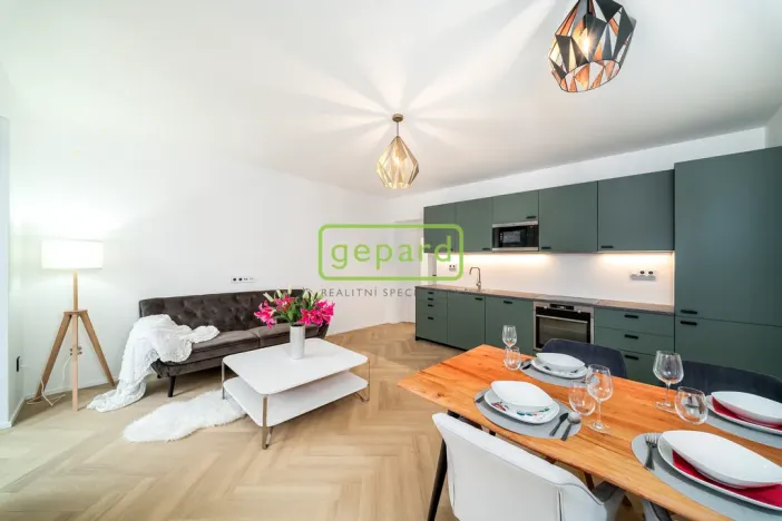 Prodej bytu 2+kk, Praha - Bohnice, V Zámcích, 52 m2