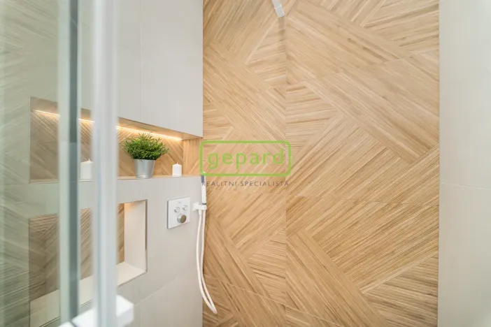 Prodej bytu 2+kk, Praha - Bohnice, V Zámcích, 57 m2