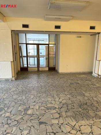 Pronájem obchodního prostoru, Třešť, Revoluční, 360 m2