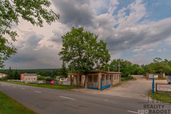 Prodej výrobních prostor, Moravský Krumlov, Pod Leskounem, 2555 m2