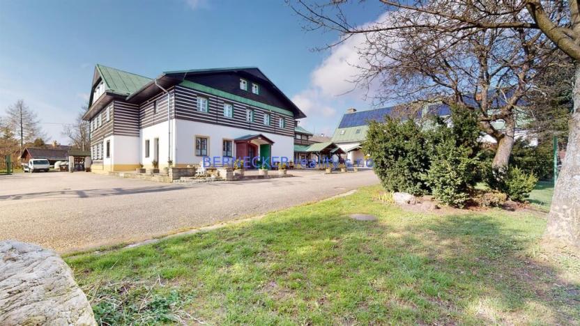 Prodej ubytování, Sněžné, 2595 m2