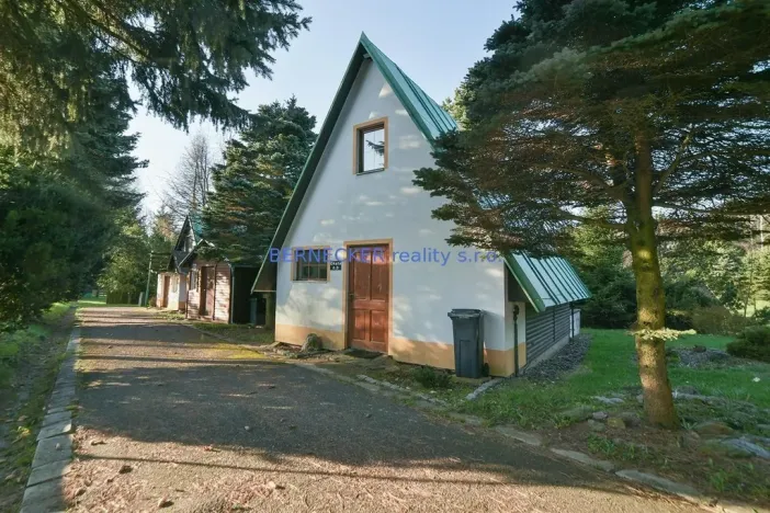 Prodej ubytování, Sněžné, 2595 m2