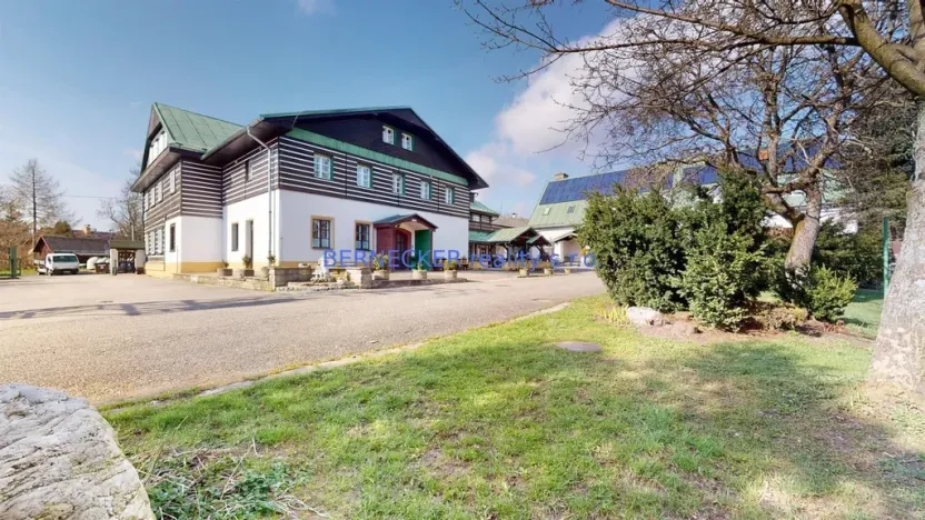 Prodej ubytování, Sněžné, 2595 m2