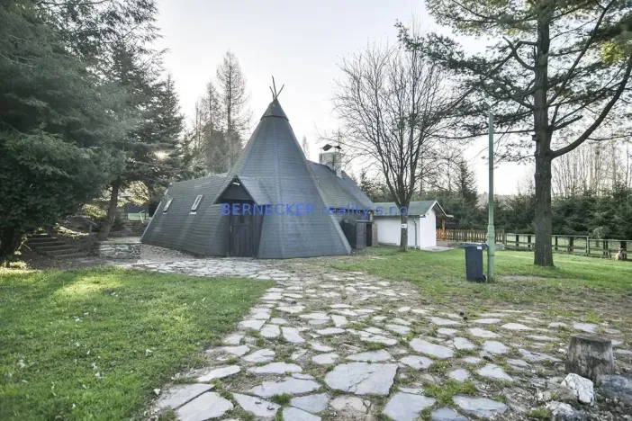 Prodej ubytování, Sněžné, 2595 m2