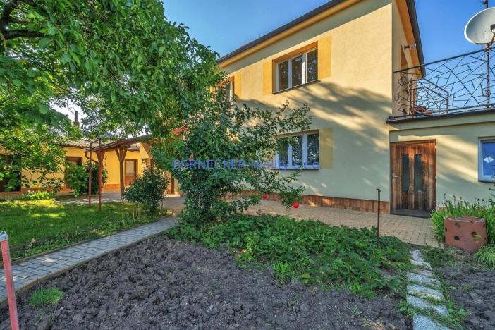 Prodej rodinného domu, Radíkovice, 240 m2