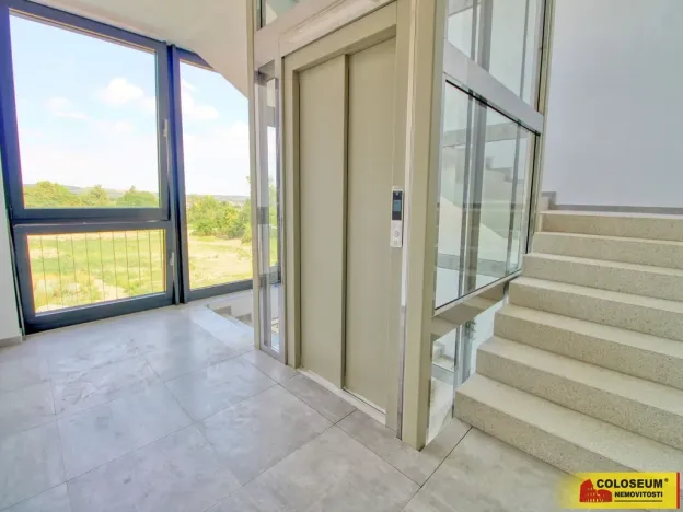Pronájem bytu 4+kk, Znojmo, Vídeňská třída, 106 m2
