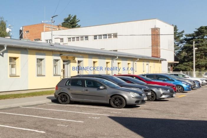 Pronájem kanceláře, Hradec Králové, Bieblova, 35 m2