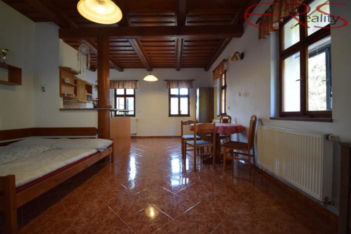 Prodej rodinného domu, Dolní Lánov, 900 m2