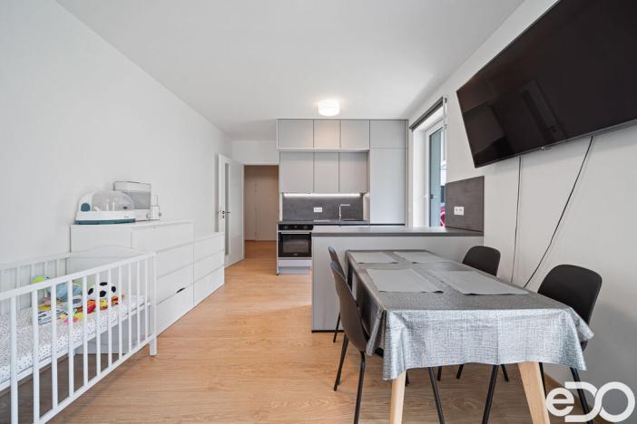 Prodej bytu 2+kk, Praha - Hrdlořezy, Mezilehlá, 53 m2