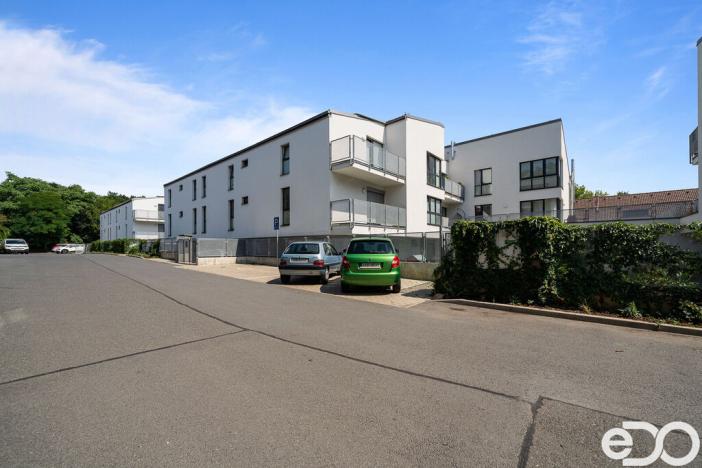 Prodej bytu 2+kk, Praha - Hrdlořezy, Mezilehlá, 53 m2